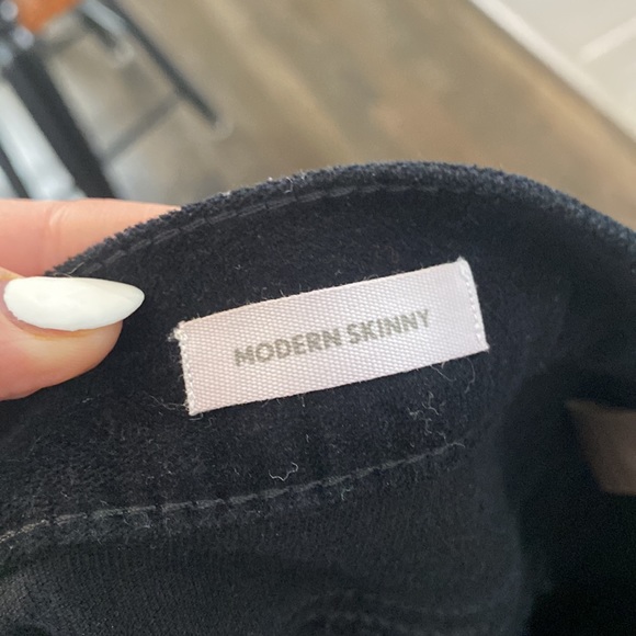 LOFT Black Skinny Pants - Picture 6 of 8